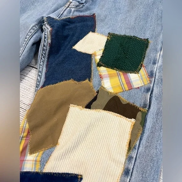 Vintage Levi’s 505 Upcycled Patchwork Distressed Denim Jeans Size 34 - Picture 5 of 15
